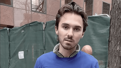 Dems Go Hogg Wild, Sprint Further Left