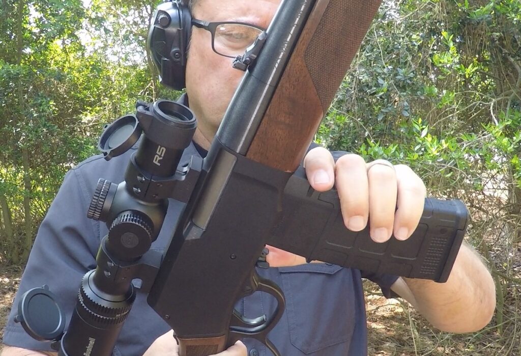 inserting magazine in Henry lever action Supreme