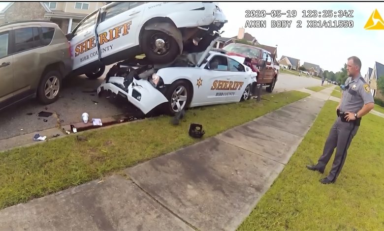 Husband Kidnaps His Family & Rams His Truck Into a Cop Car After His Wife Hands Him Divorce Papers